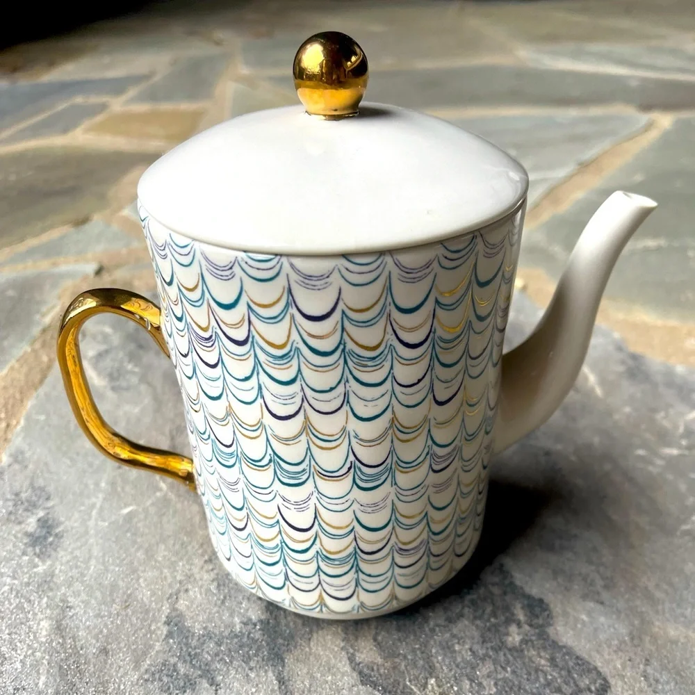 Lauren McIntosh Tea Pot